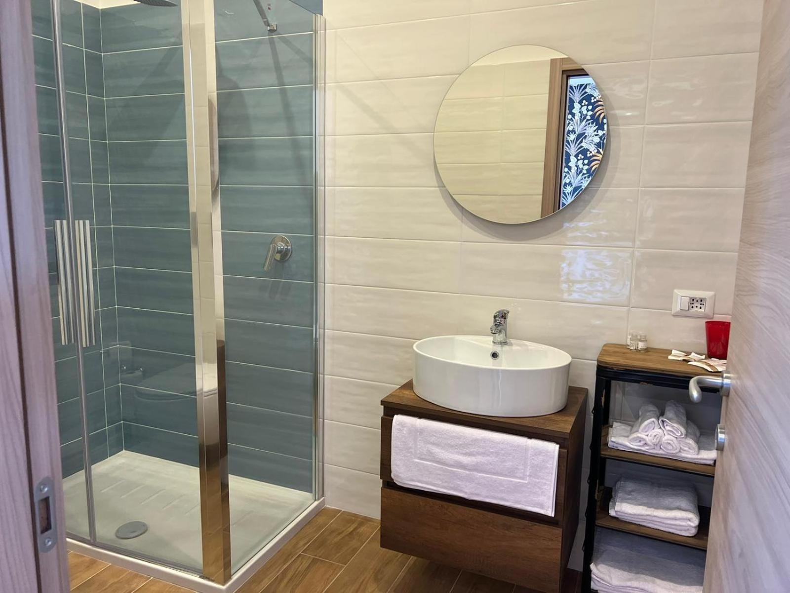 Couette-café Yoyo House Luxury Naples